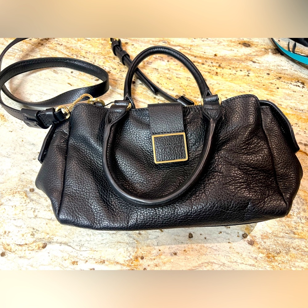 Kenneth Cole black purse